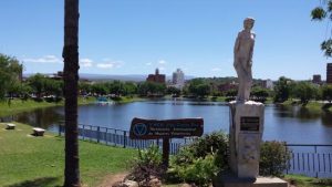 Paseo por los alrededores del lago